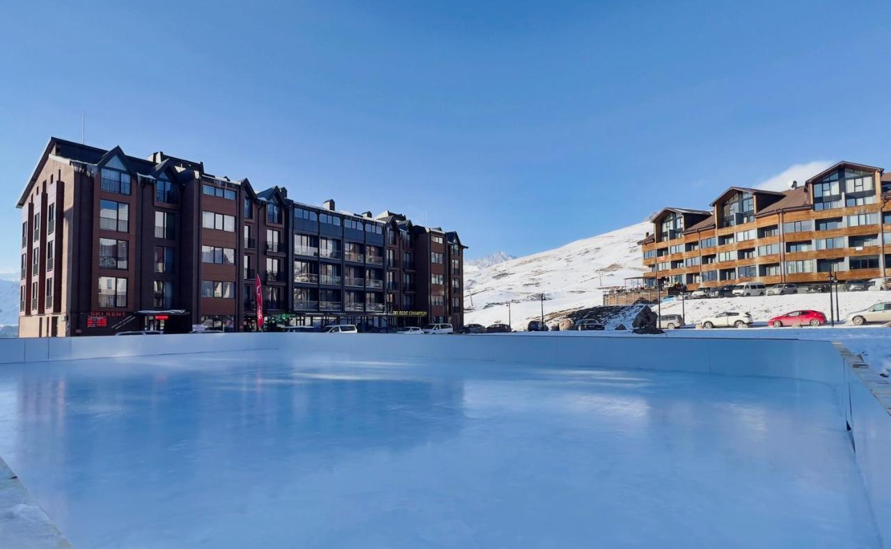 Hostel Gudauri Adventure Eksteriør bilde